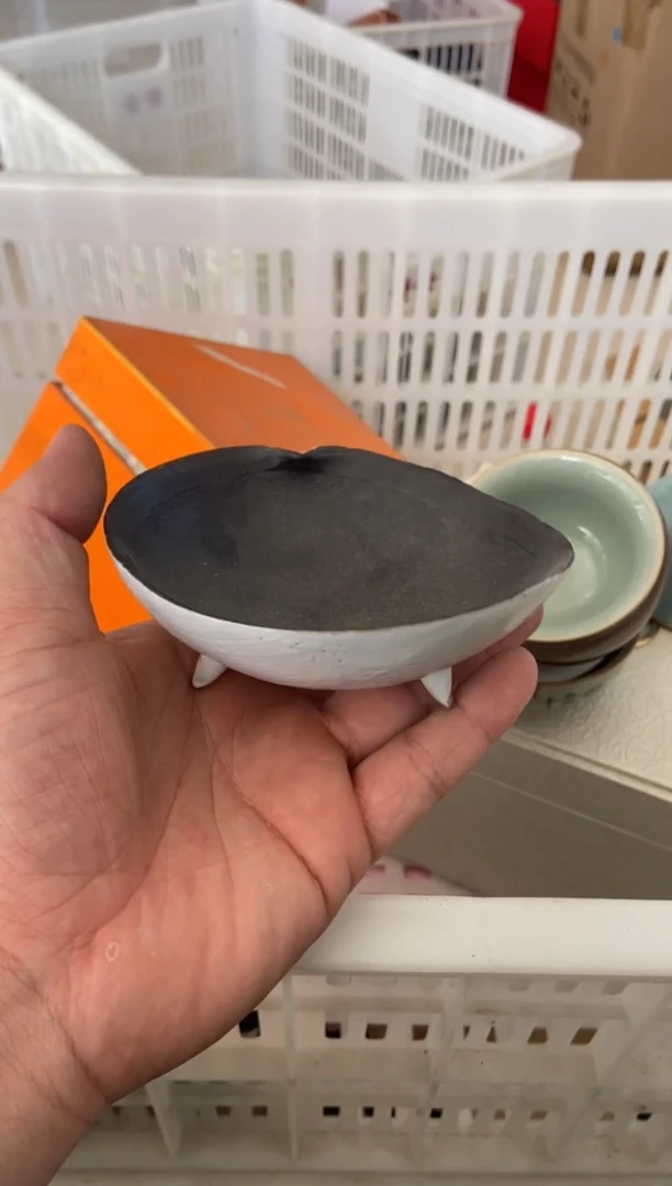 杯无运费险有瑕疵的摄影的产品有使用过的痕迹有点脏介意勿拍