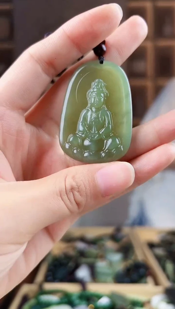 颈饰未镶嵌和田玉拍一发一，多样性发货