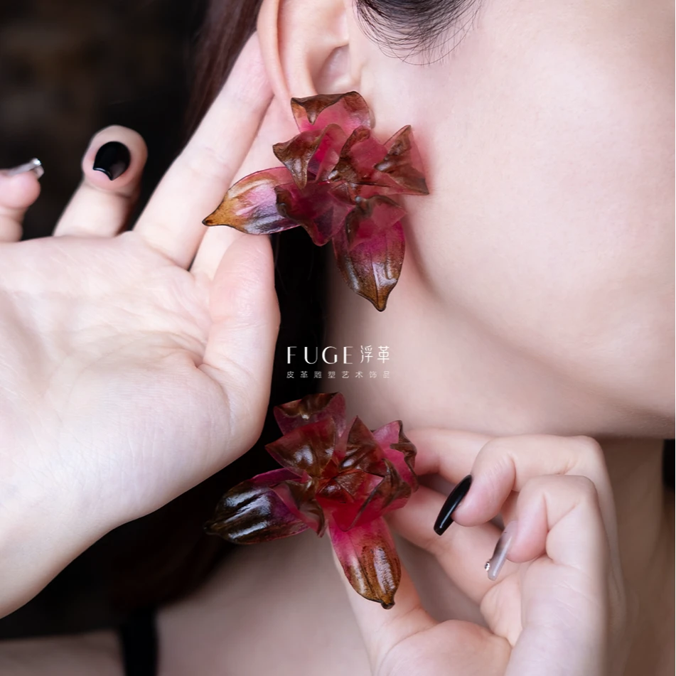浮革 非金属皮质耳饰 皮雕塑Dancer 设计感手作梦幻小众轻奢耳饰