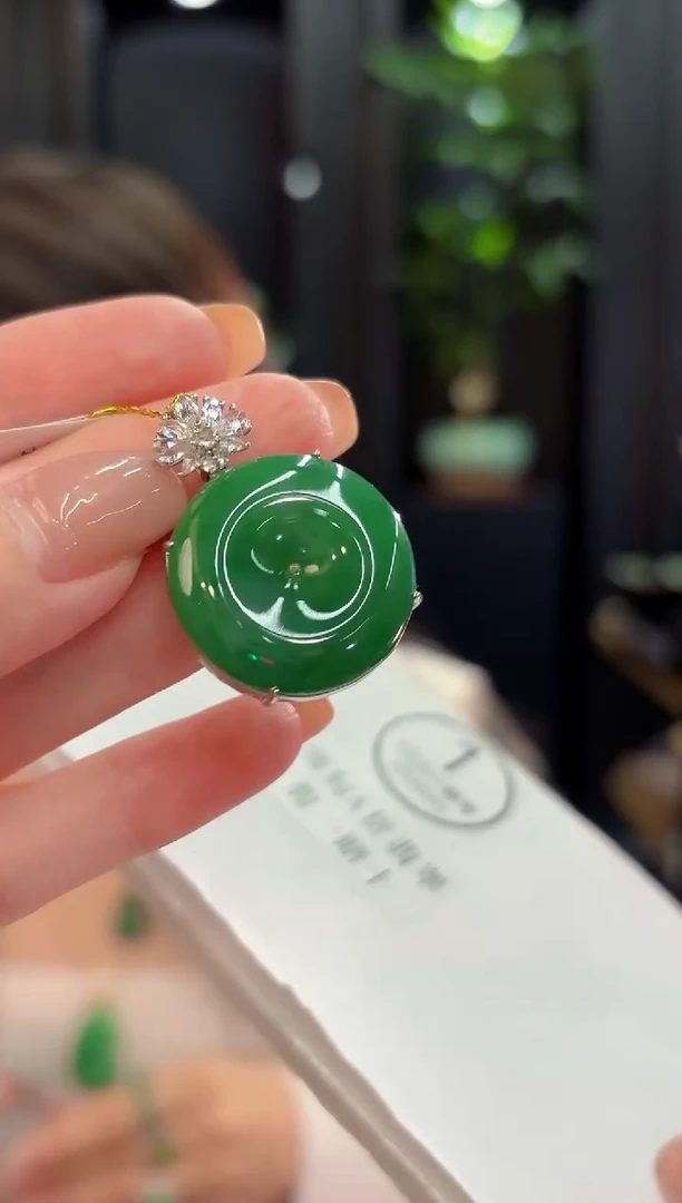 吊坠(不含链)未镶嵌翡翠 缅甸A货/支持复检/一件