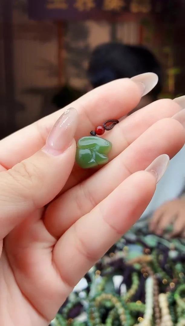 颈饰未镶嵌和田玉多样性发货拍一发一