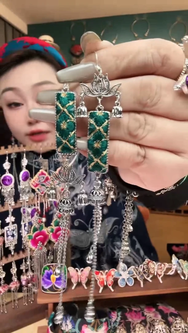 刺绣纯手工民族风刺绣耳环