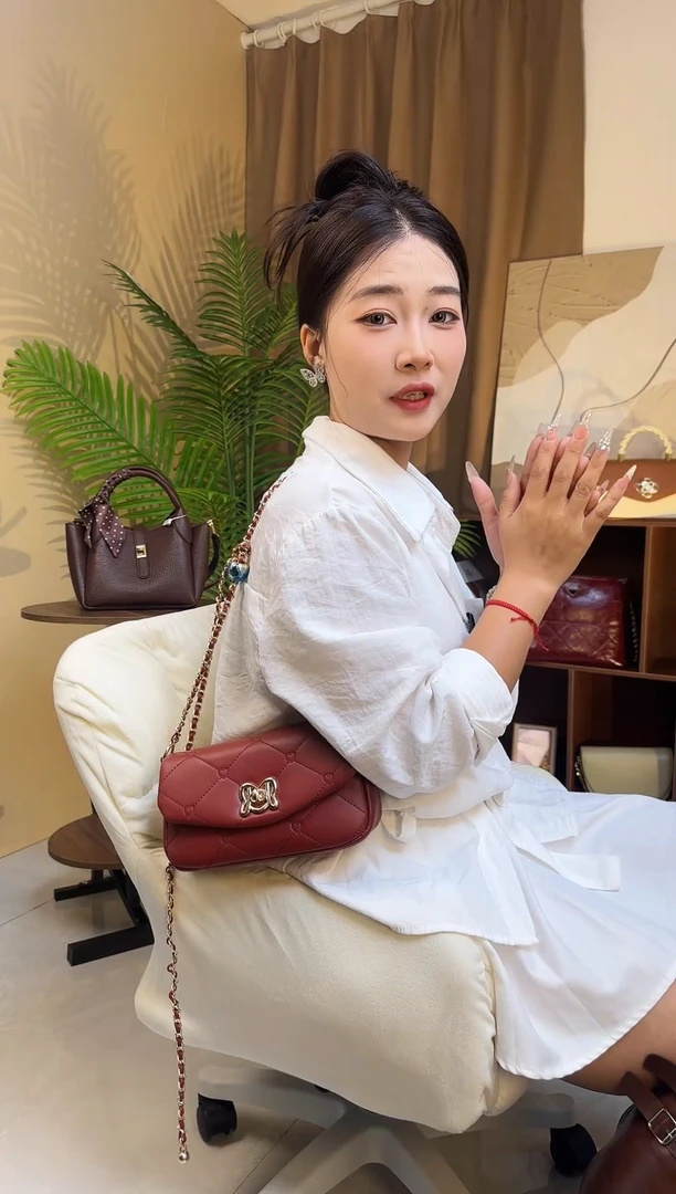 牛皮（革）红色单肩轻奢女包