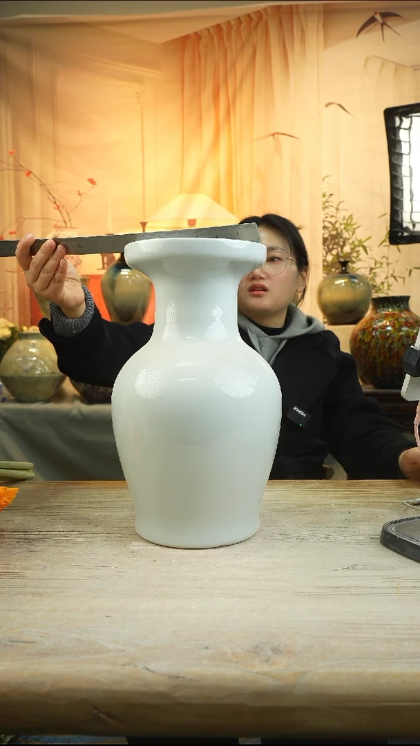 高度35口径17陶瓷花瓶