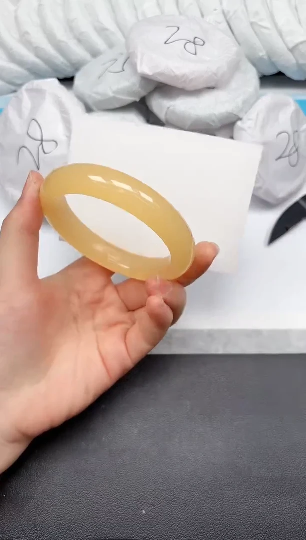 未镶嵌手镯石英质玉207-58