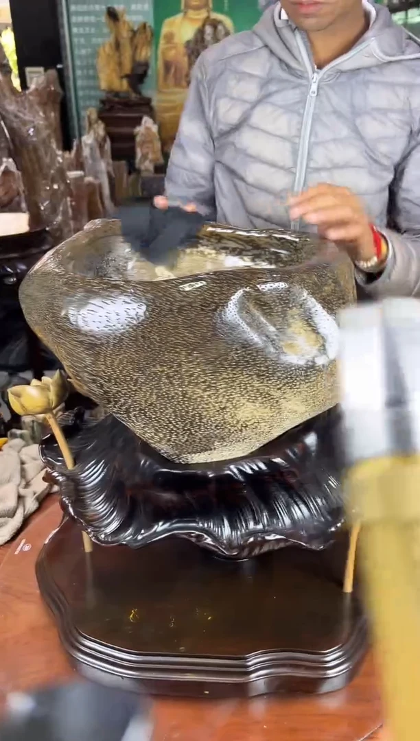 缅甸天然树化玉摆件