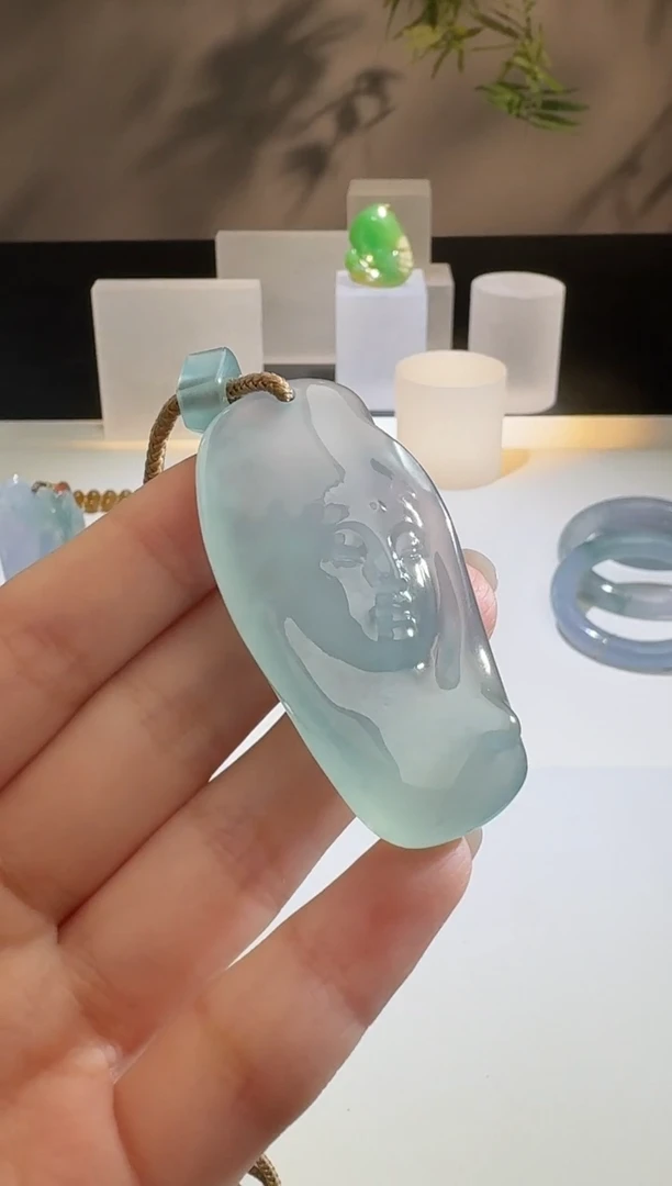 【闪购商品】翡翠颈饰未镶嵌【鑫鑫】