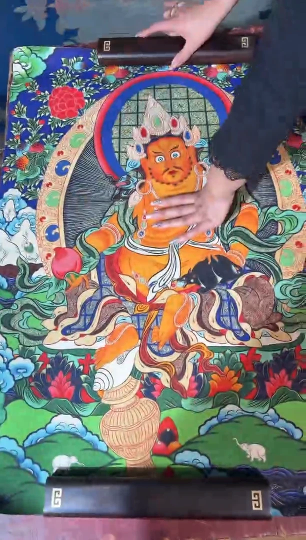 卷轴画龙妹的唐卡tk16