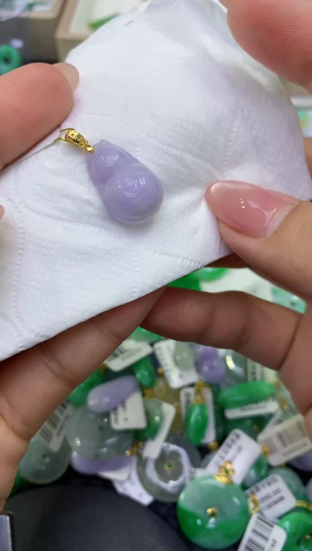 颈饰未镶嵌翡翠天然缅甸A货翡翠