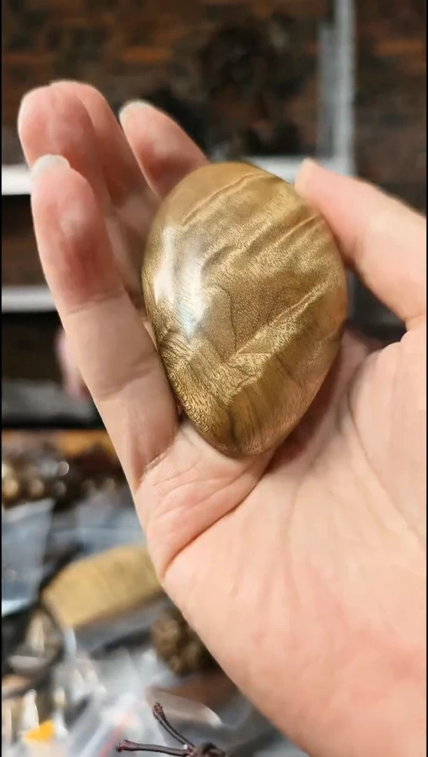 【闪购商品】楠木（金丝楠）把件无事牌