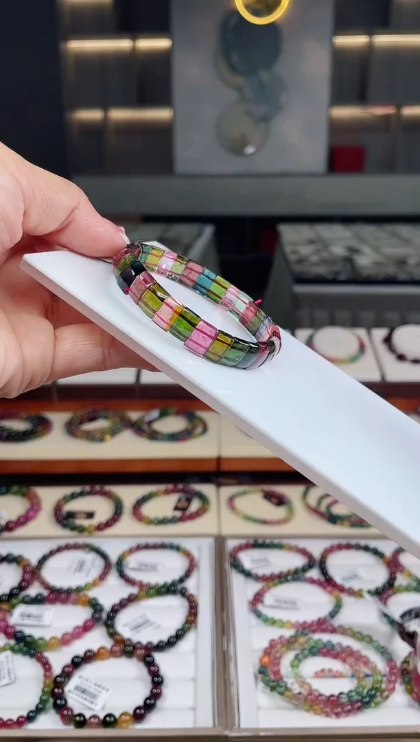 未镶嵌手牌碧玺（多样性发一条）T