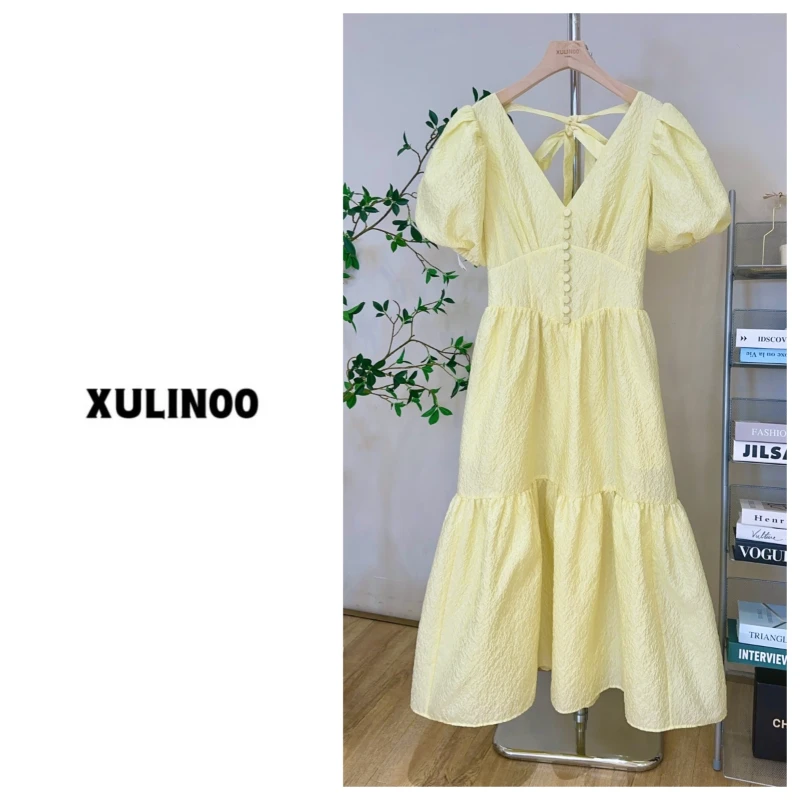 夏季新款女装奶油黄V领甜美泡泡袖公主连衣裙 5763