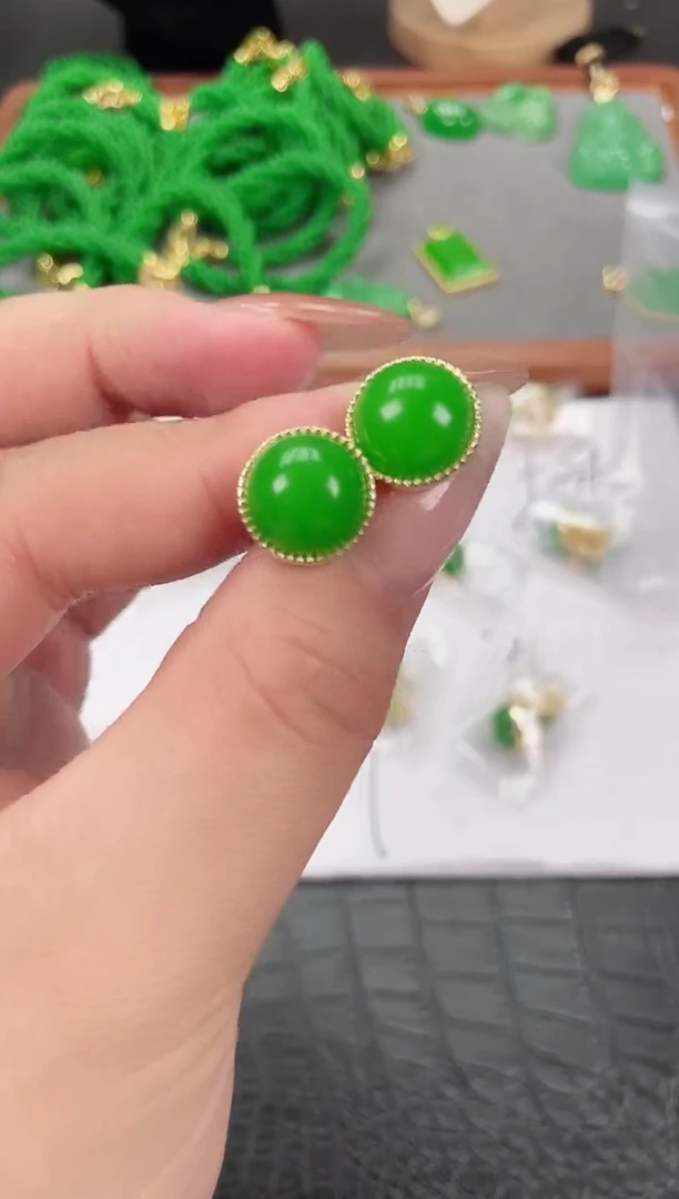 未镶嵌翡翠耳饰包边大号蛋面耳钉