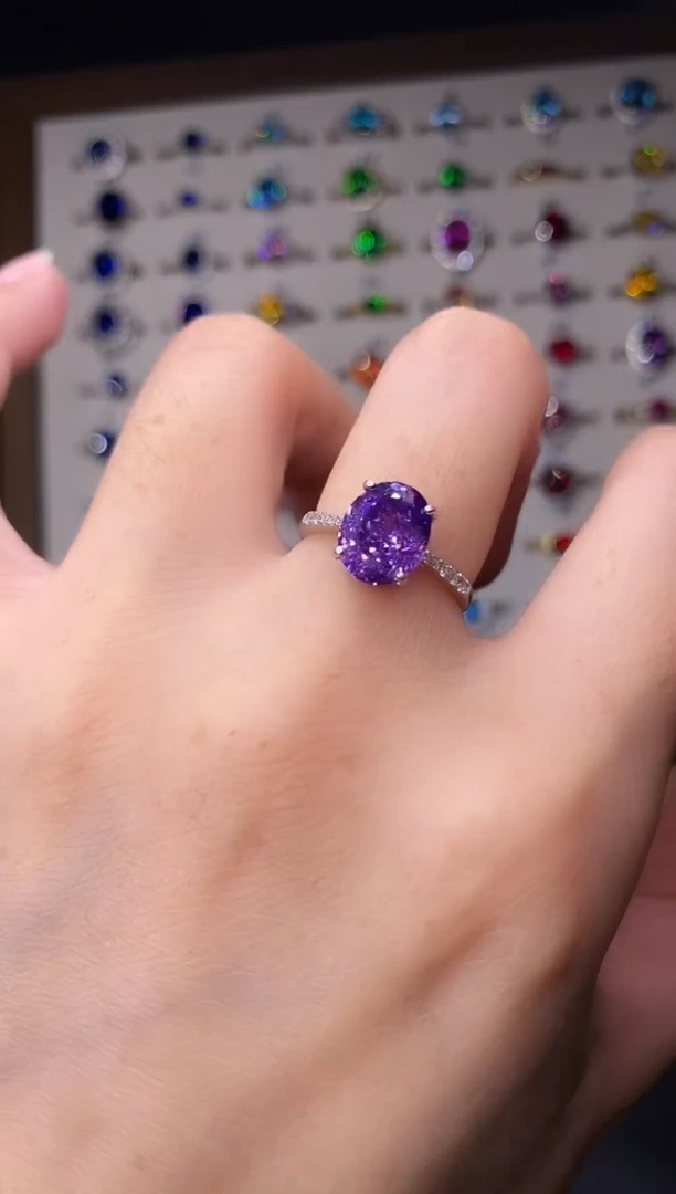 5克拉蓝宝石（处理）欧美风戒指