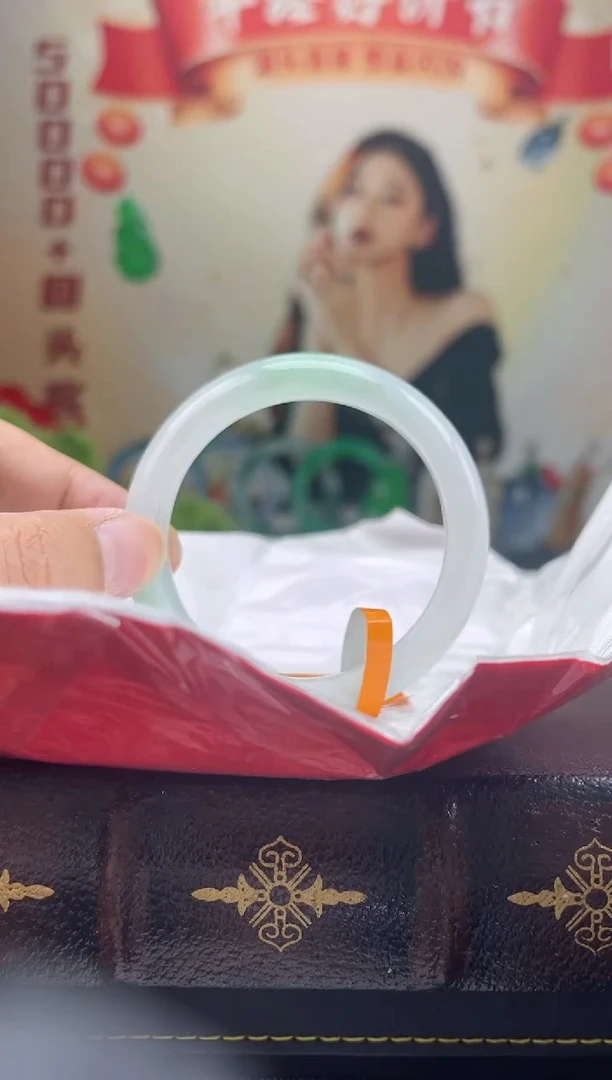 【闪购商品】翡翠手镯未镶嵌手镯10
