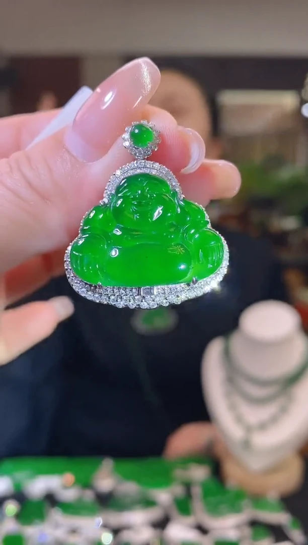 【闪购商品】翡翠吊坠(不含链)18K金镶嵌多样性发其一