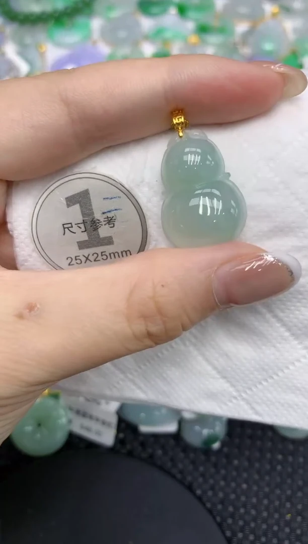 颈饰18K金镶嵌翡翠11111111