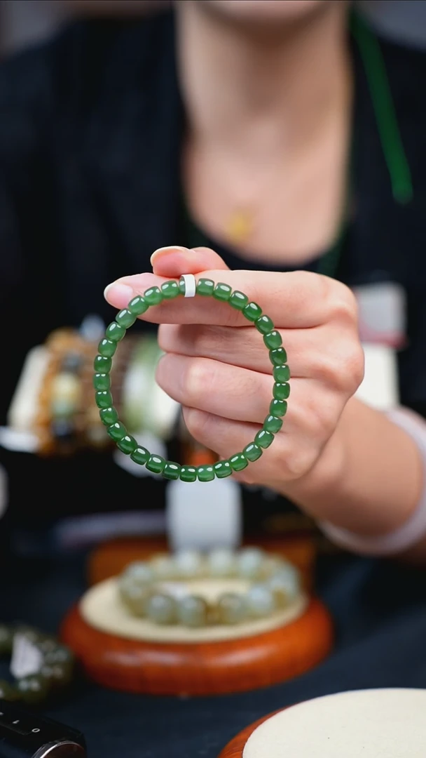 颈饰未镶嵌和田玉拍一发一 所见即所得