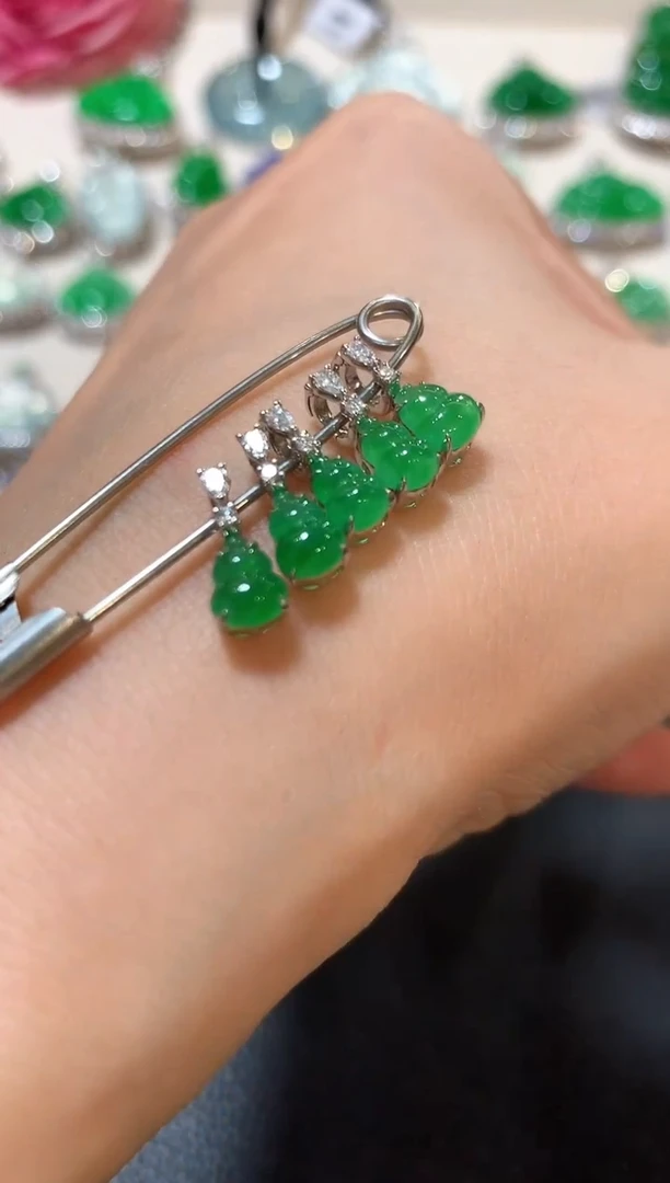 18K金镶嵌定制翡翠吊坠z10多样性一件发货