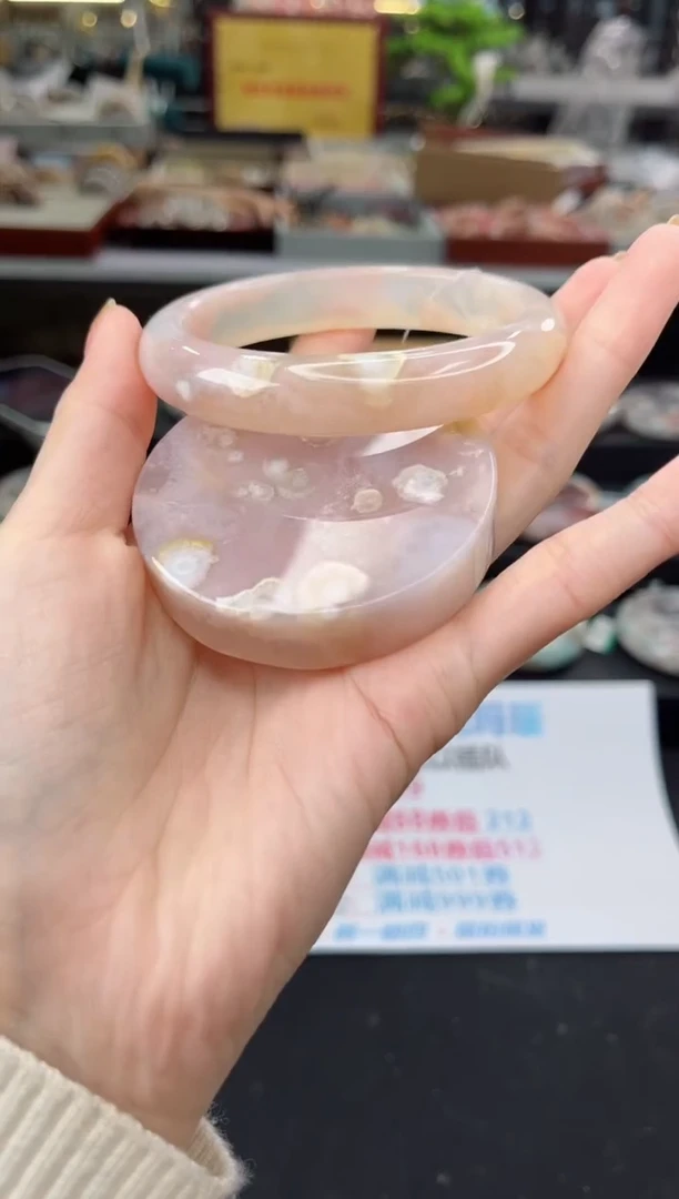 【闪购商品】石英质玉手镯未镶嵌62圈口（赠品镯心）3931388