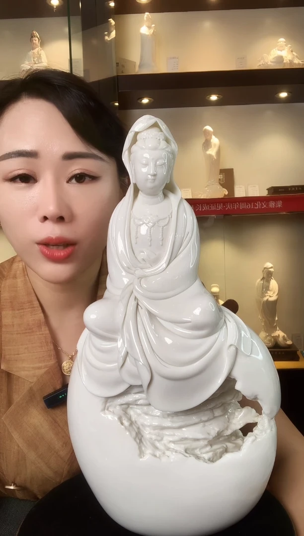 摆件德化白瓷 水月观音