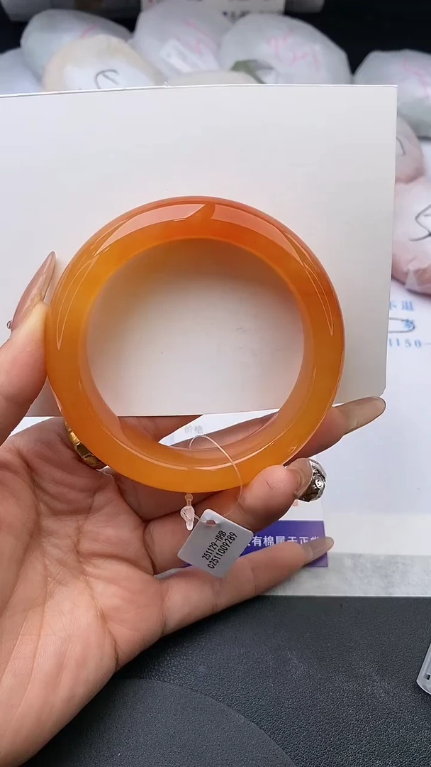 未镶嵌手镯石英质玉w49-HHB58+