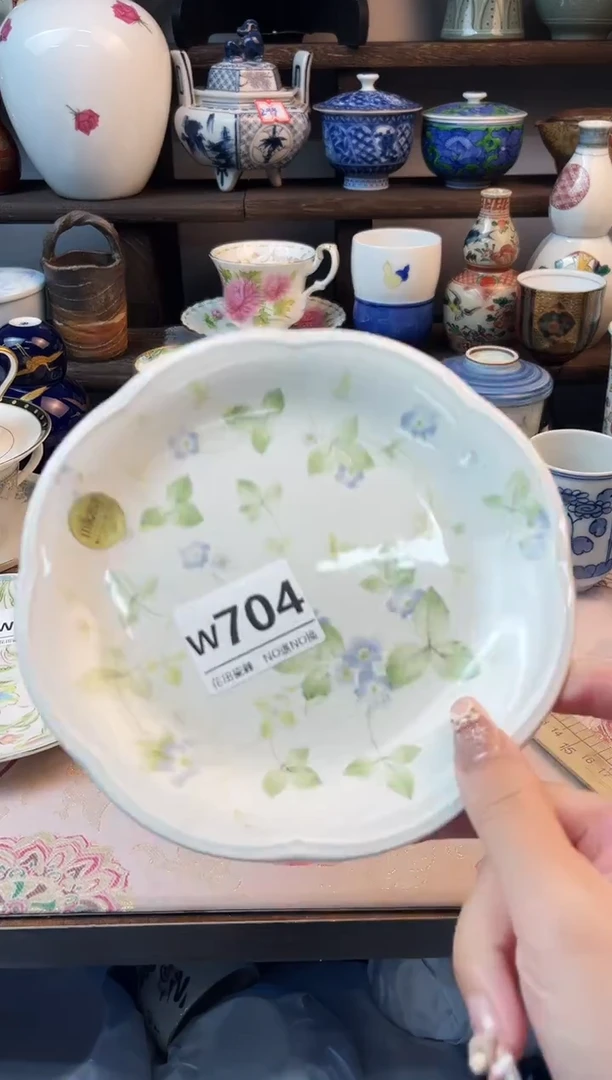 瓷片小**?W704不退不换.感谢理解