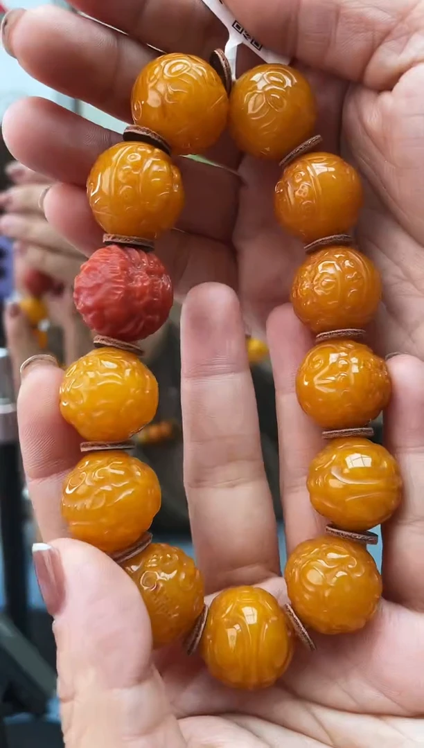 未镶嵌琥珀珠宝奇石54 019