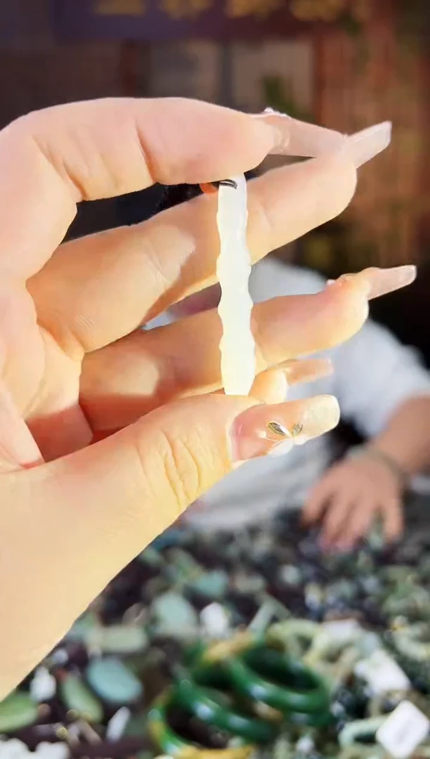 【闪购商品】和田玉颈饰未镶嵌多样性发一