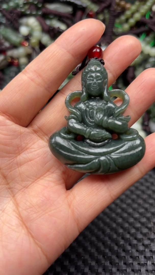 【闪购商品】和田玉颈饰未镶嵌.