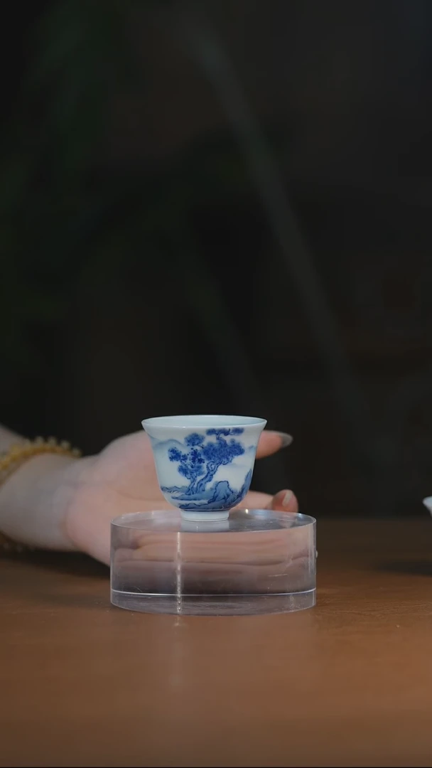 青花银刻松闻香杯