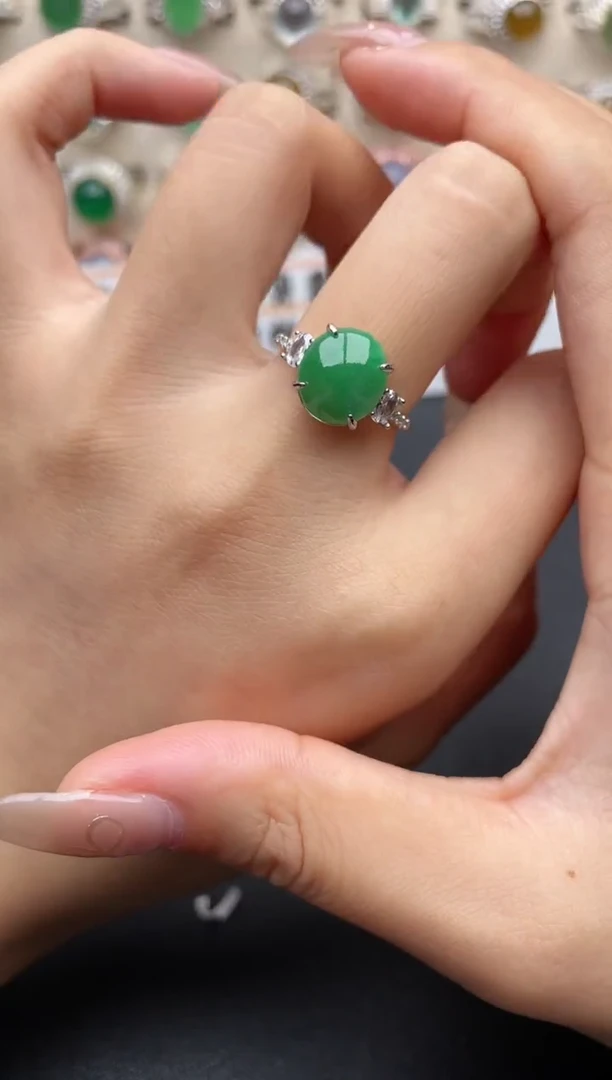 【闪购商品】翡翠戒指银S925镶嵌一物一证一礼盒