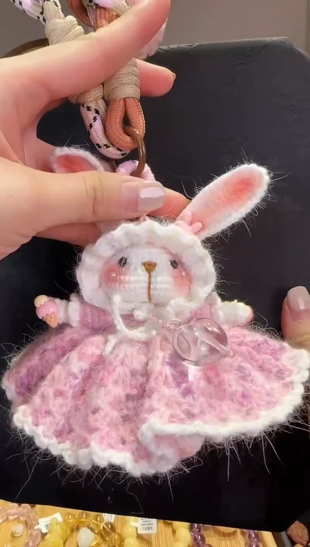 未镶嵌手绳水晶兔子款多样性发货其一