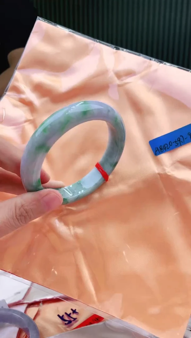 未镶嵌手镯翡翠59