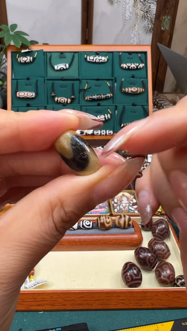 合金颈饰玛瑙/玉髓21.（微瑕随机发货）