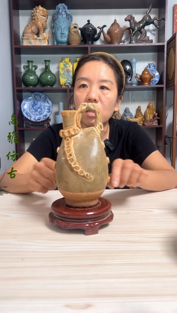 复古高雅瓷器摆件