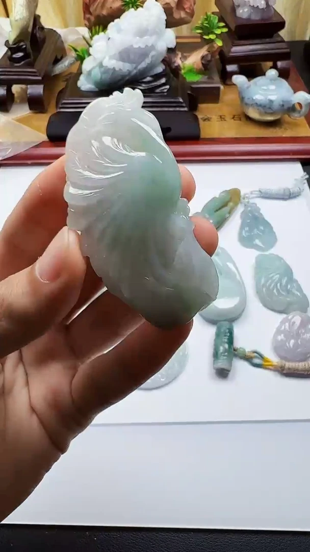 吊坠(不含链)未镶嵌翡翠1