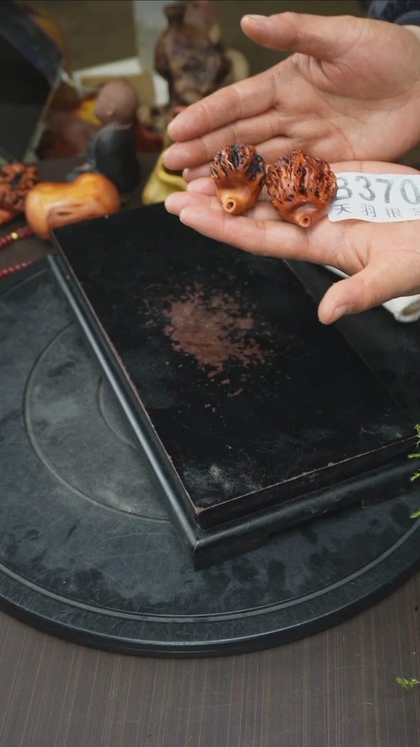 【闪购商品】木木艺云南黑果木手把玩