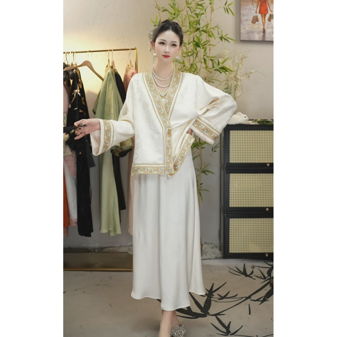 木木2025春季新款优雅休闲米白上衣和吊带裙（2506+2544）