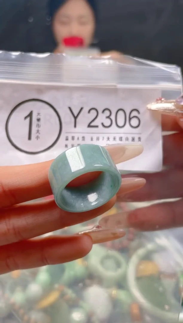 【闪购商品】翡翠颈饰未镶嵌20/Y/翡翠A货一图一物