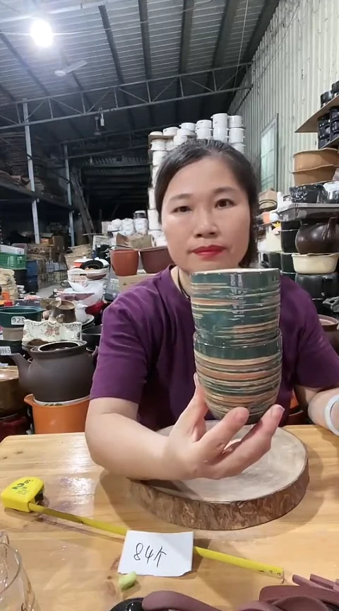 瑕疵绿色杯子两个