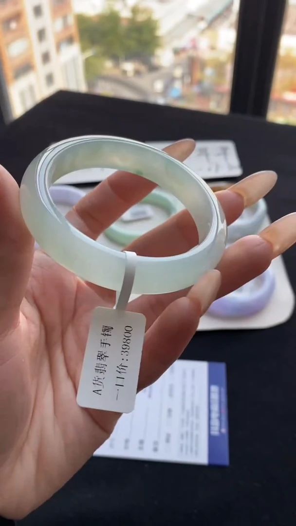 【闪购商品】翡翠手镯（圆镯）未镶嵌55正圈飘花--不退不换