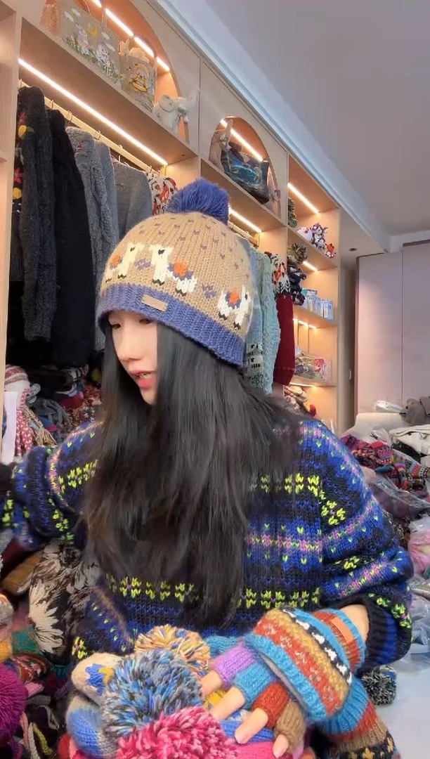 羊毛美利奴咖色羊驼