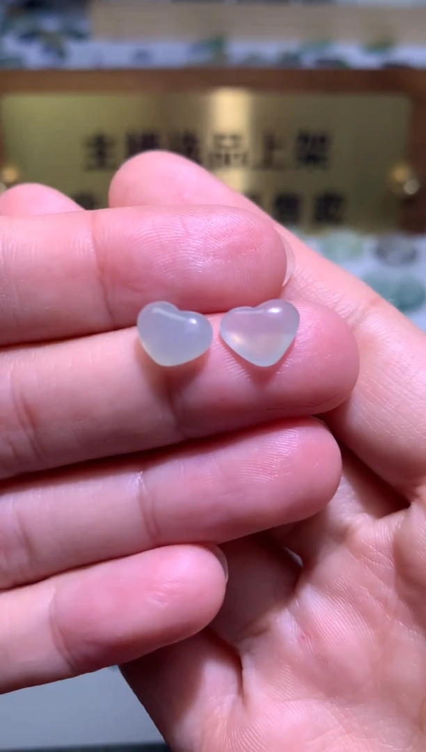 【闪购商品】定制翡翠未镶嵌毛货