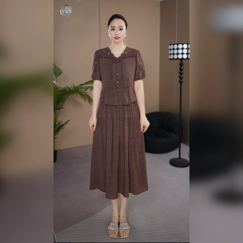2025夏季爆款短袖妈妈装连衣裙遮肉显瘦减龄时尚百搭贵气裙子