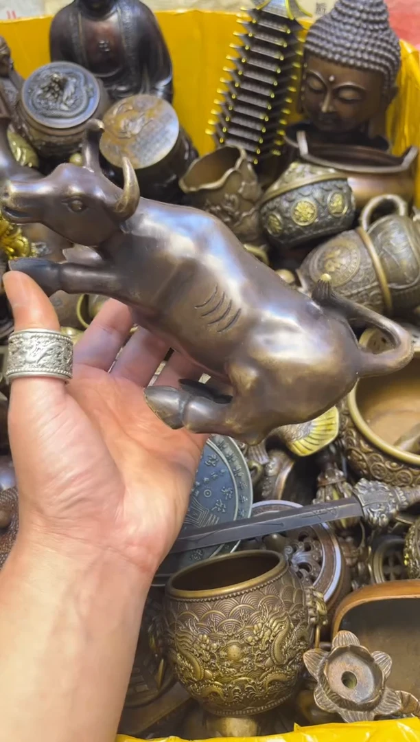 精美铜器，点击下单