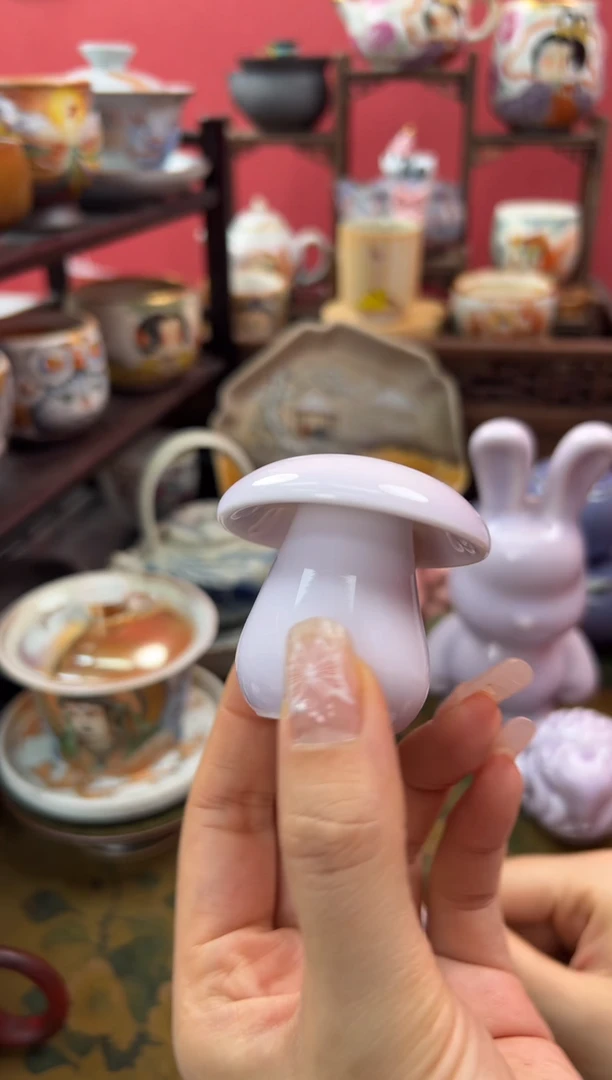 【闪购商品】器州紫罗兰青瓷蘑菇盖置