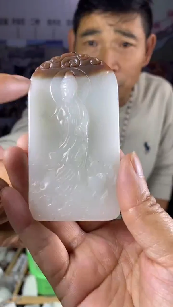 颈饰未镶嵌透闪石质玉天然玉石未镶嵌颈饰