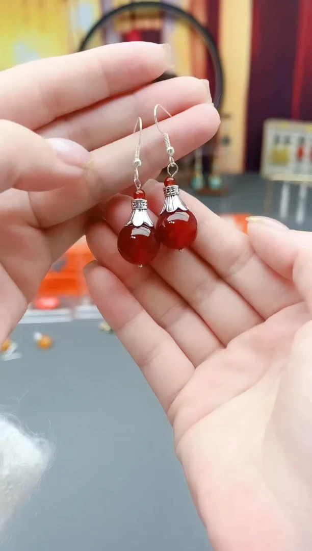 未镶嵌耳钉玛瑙/玉髓A1