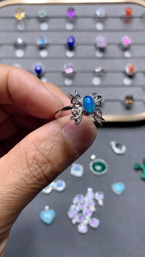 欧泊未镶嵌戒指W24（随机性发货只发一单）